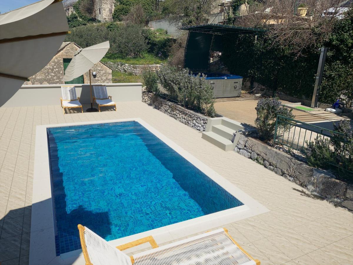 Holiday Home Aria Podgora Exterior photo